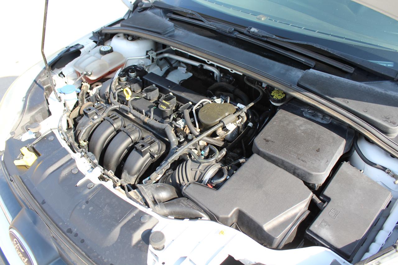 Ford Focus SE Sedan 2012
