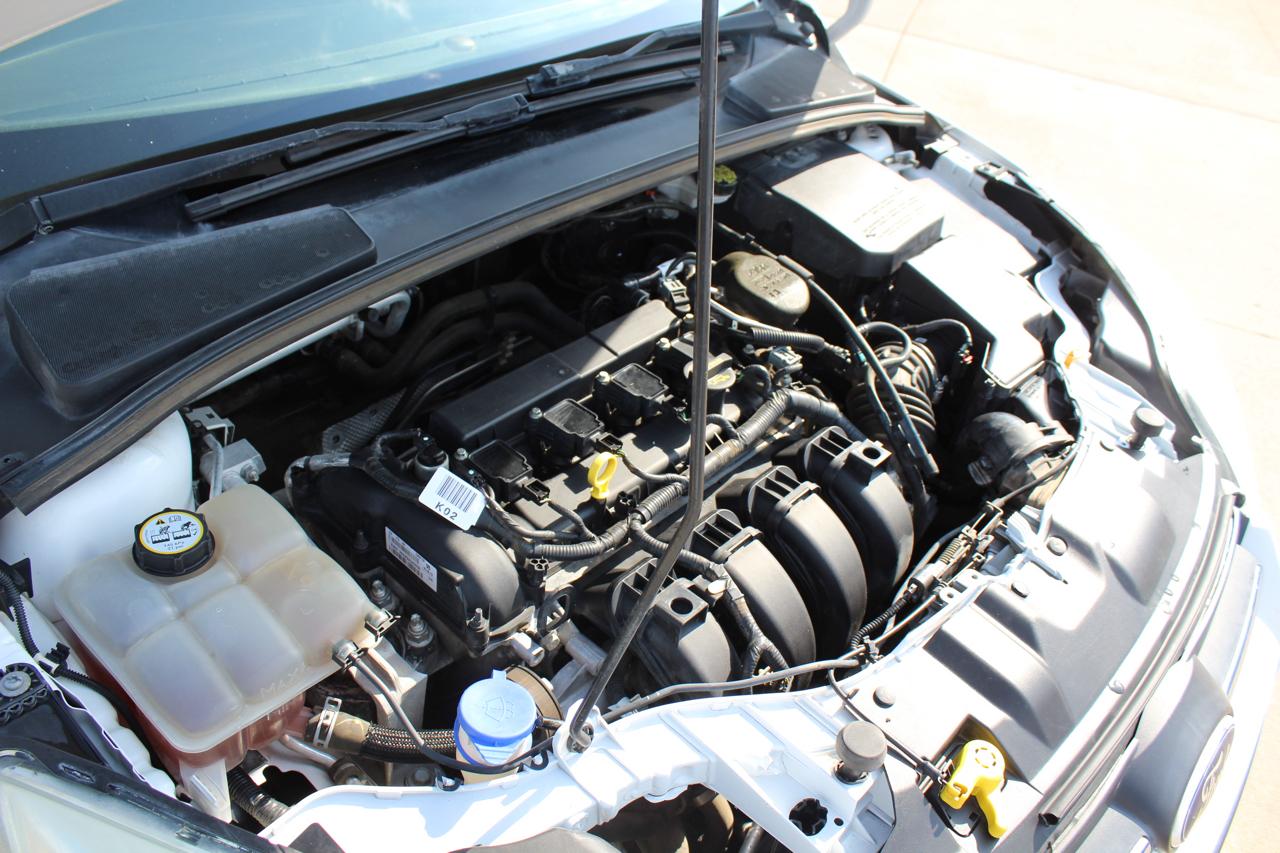 Ford Focus SE Sedan 2012