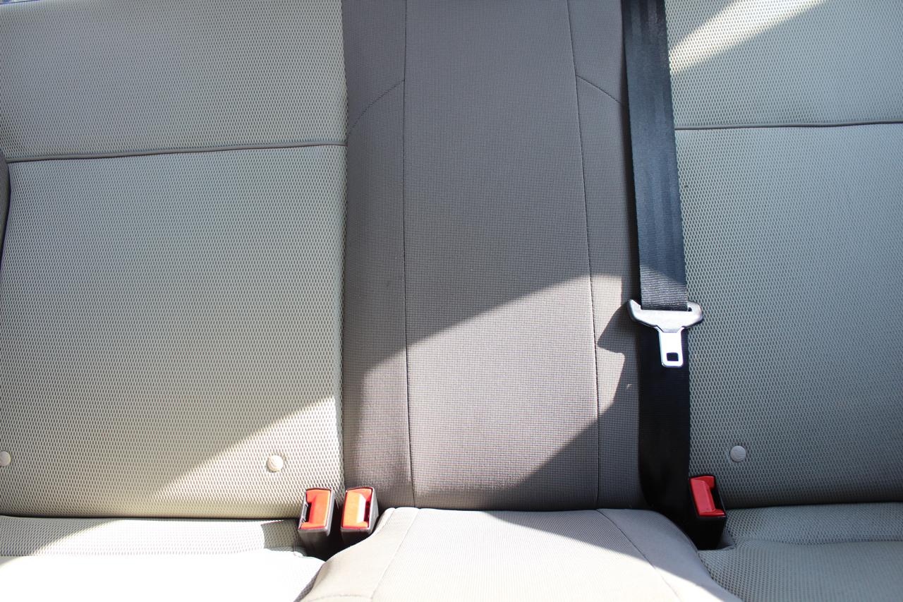 Ford Focus SE Sedan 2012