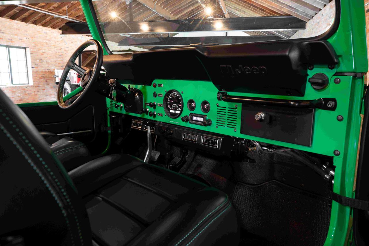 Jeep Scrambler CJ8 1984
