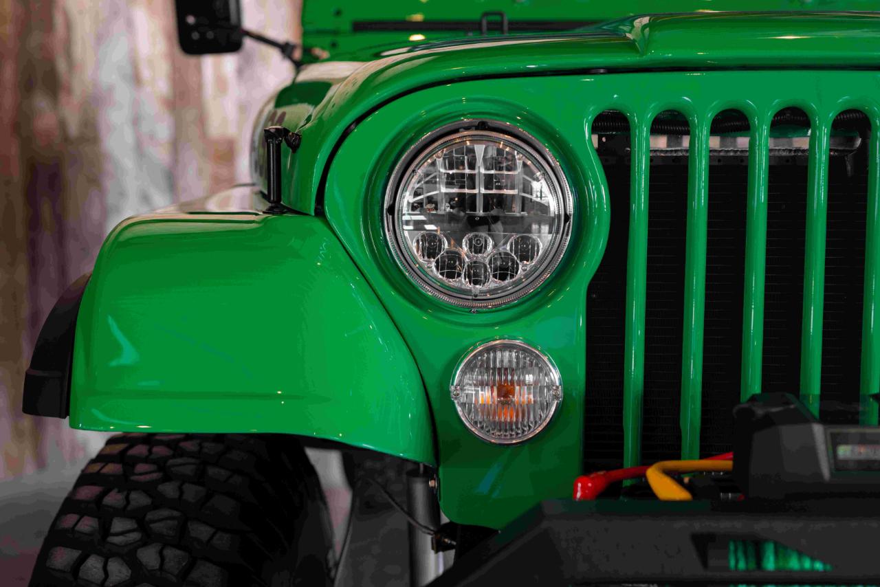 Jeep Scrambler CJ8 1984