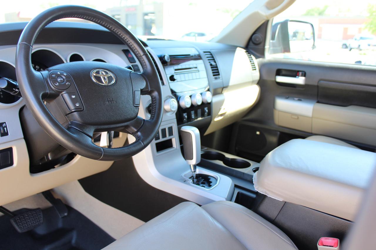 Toyota Tundra  2007