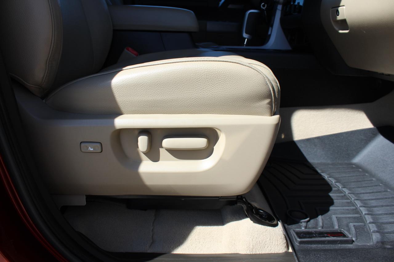 Toyota Tundra  2007
