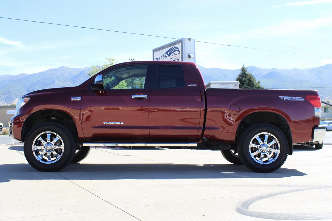 Toyota Tundra  2007