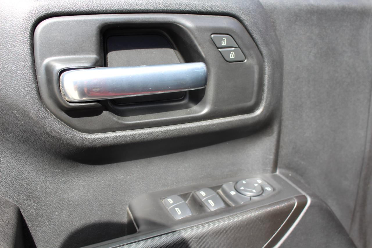 Chevrolet Silverado 1500 4WD Crew Cab 157" Custom 2021