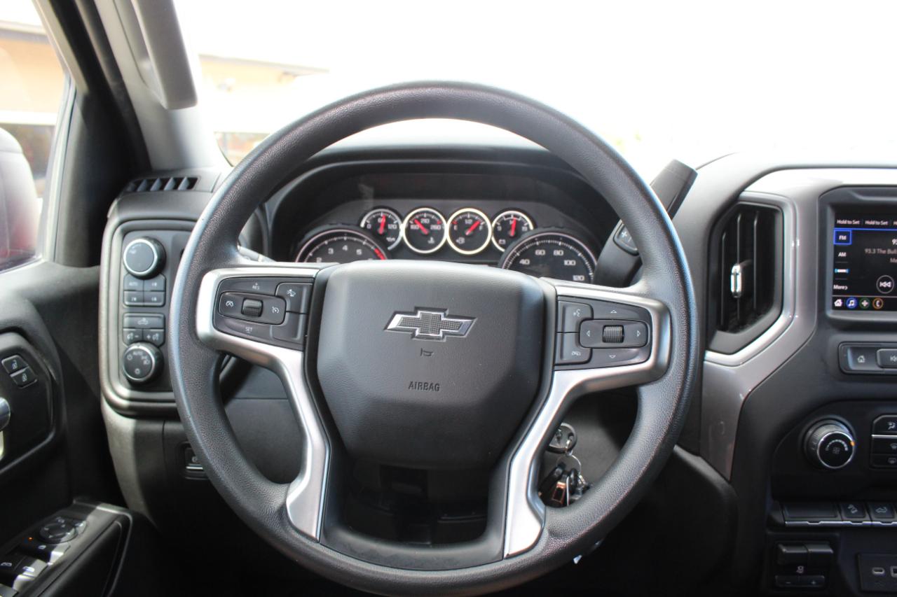 Chevrolet Silverado 1500 4WD Crew Cab 157" Custom 2021