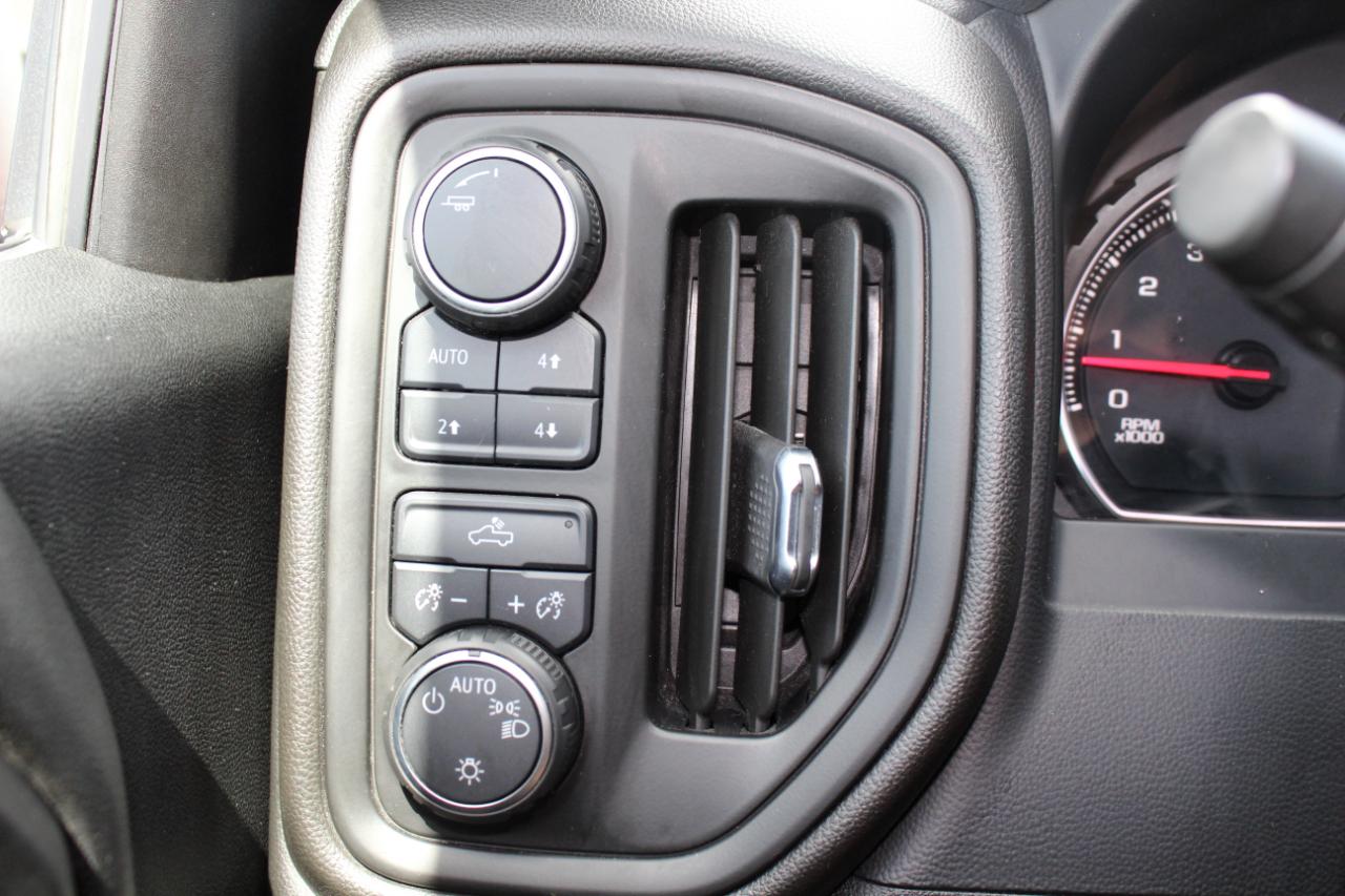 Chevrolet Silverado 1500 4WD Crew Cab 157" Custom 2021