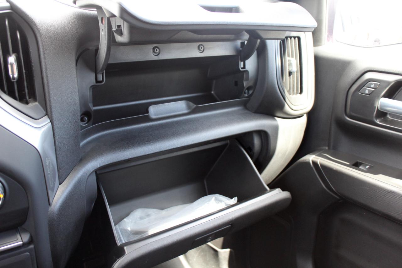 Chevrolet Silverado 1500 4WD Crew Cab 157" Custom 2021