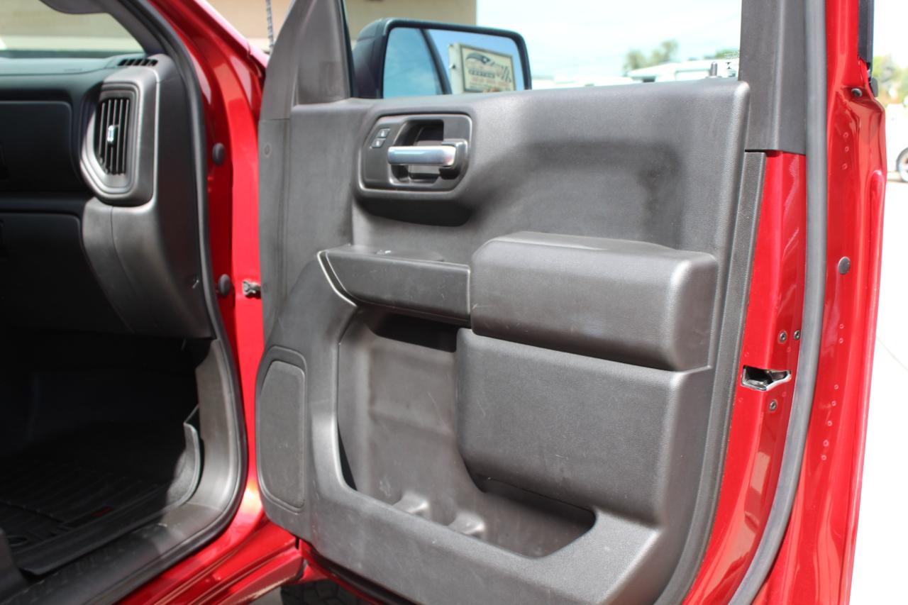 Chevrolet Silverado 1500 4WD Crew Cab 157" Custom 2021