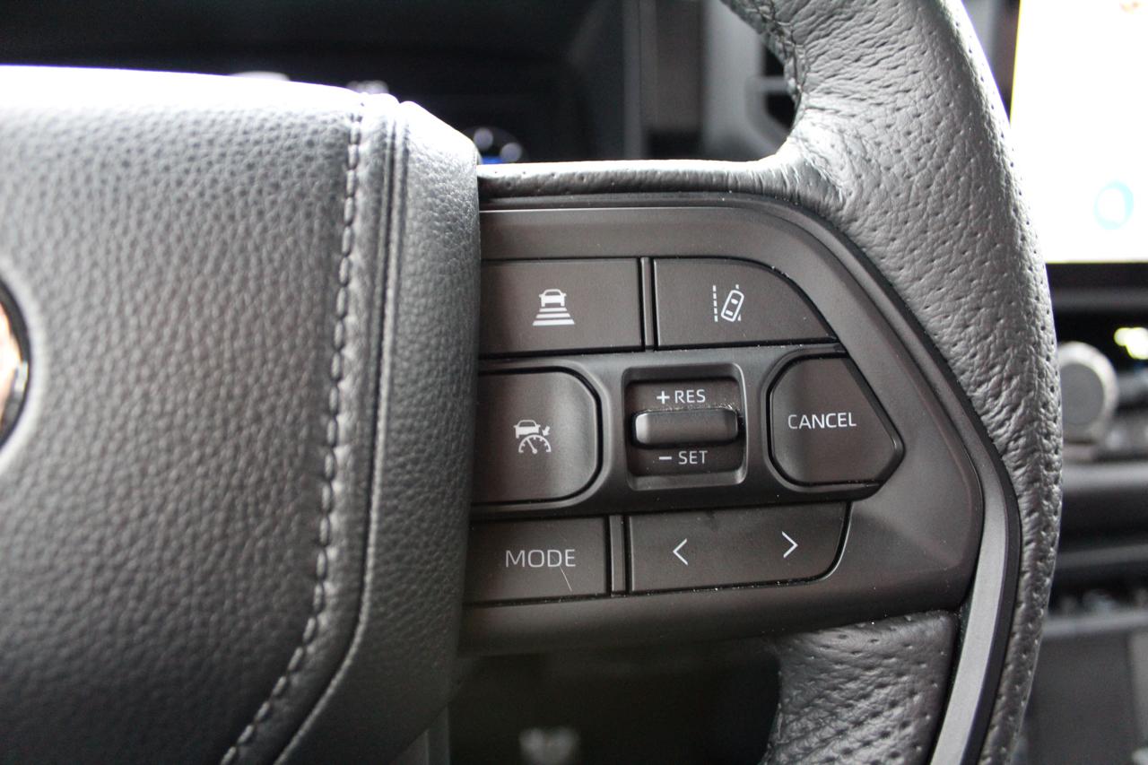 Toyota Sequoia TRD Pro 4WD 2025