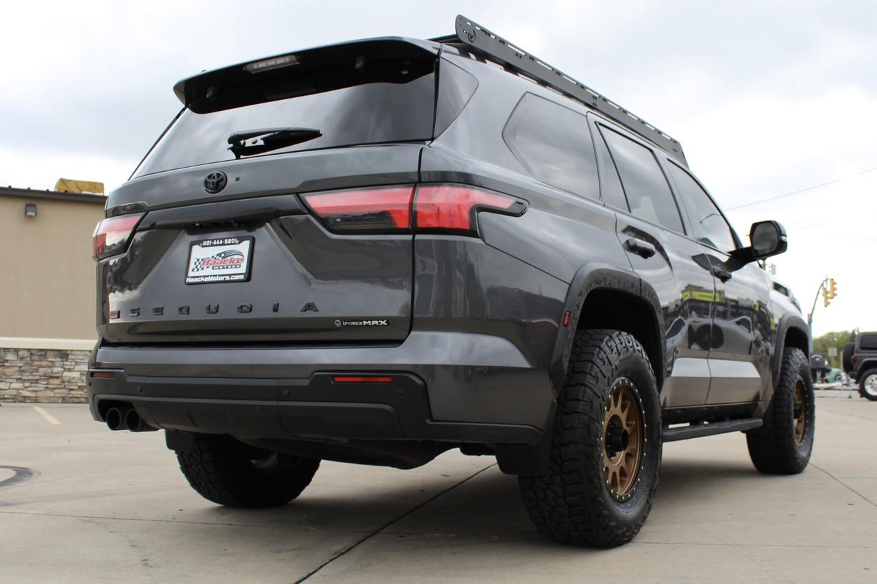 Toyota Sequoia TRD Pro 4WD 2025