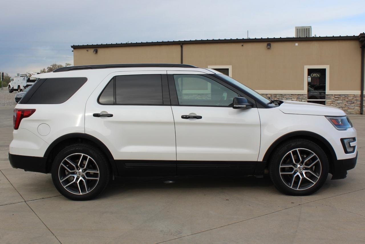 Ford Explorer Sport 4WD 2016