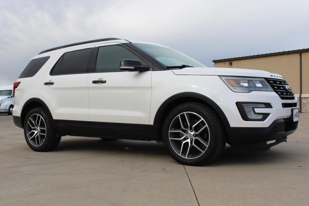 Ford Explorer Sport 4WD 2016
