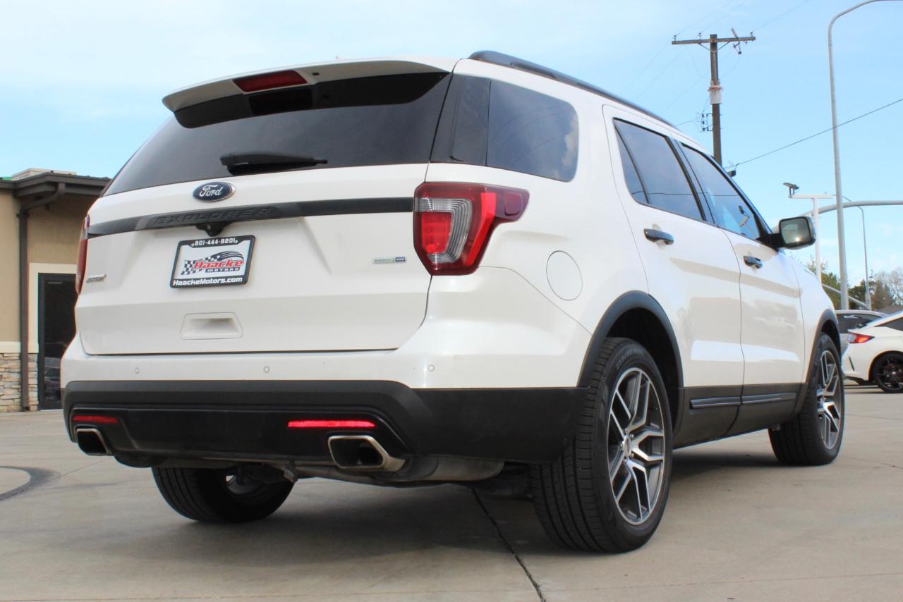 Ford Explorer Sport 4WD 2016