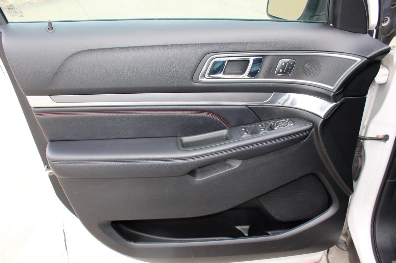 Ford Explorer Sport 4WD 2016