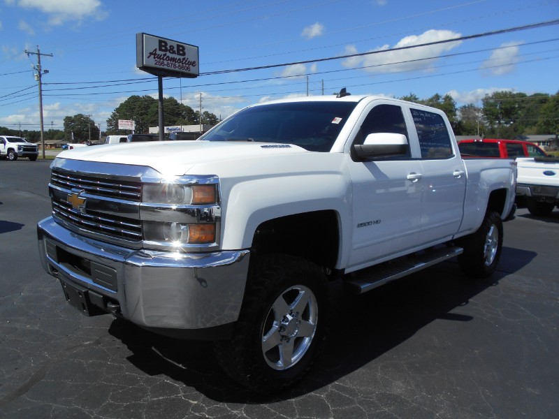 Used 2015 Chevrolet Silverado 2500HD LT Crew Cab 4WD for Sale in