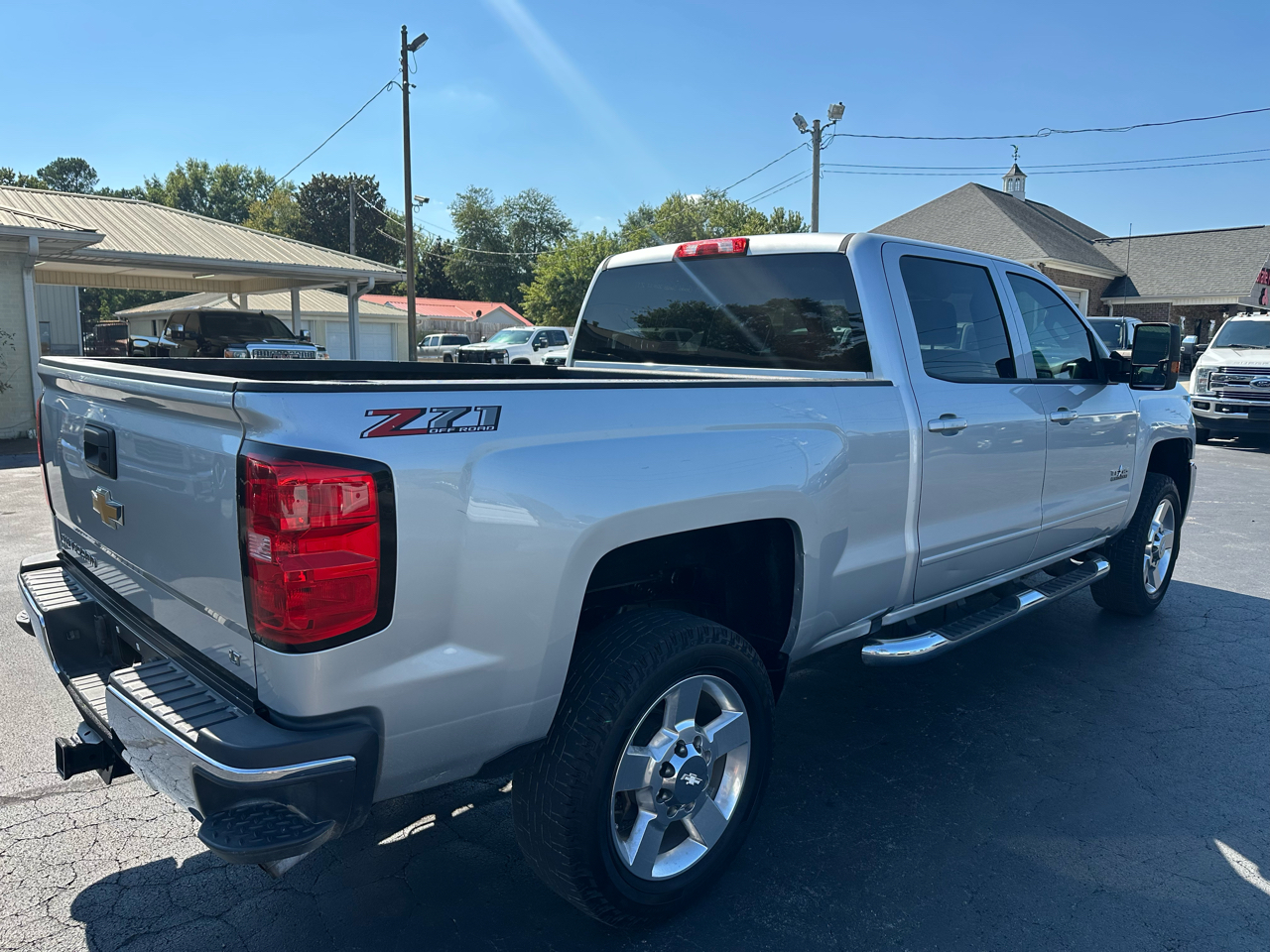 Chevrolet Silverado 2500HD LT Crew Cab Short Box 4WD 2019 Chevrolet Silverado 2500HD LT Crew Cab Short Box 4WD 2019