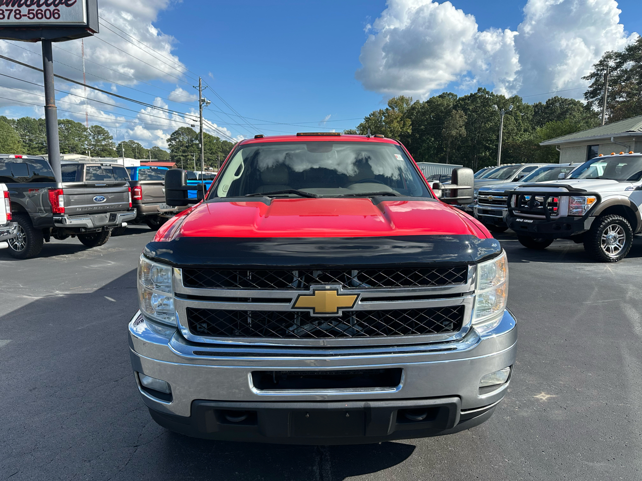 2012 Chevrolet Silverado 2500HD LT photo 2