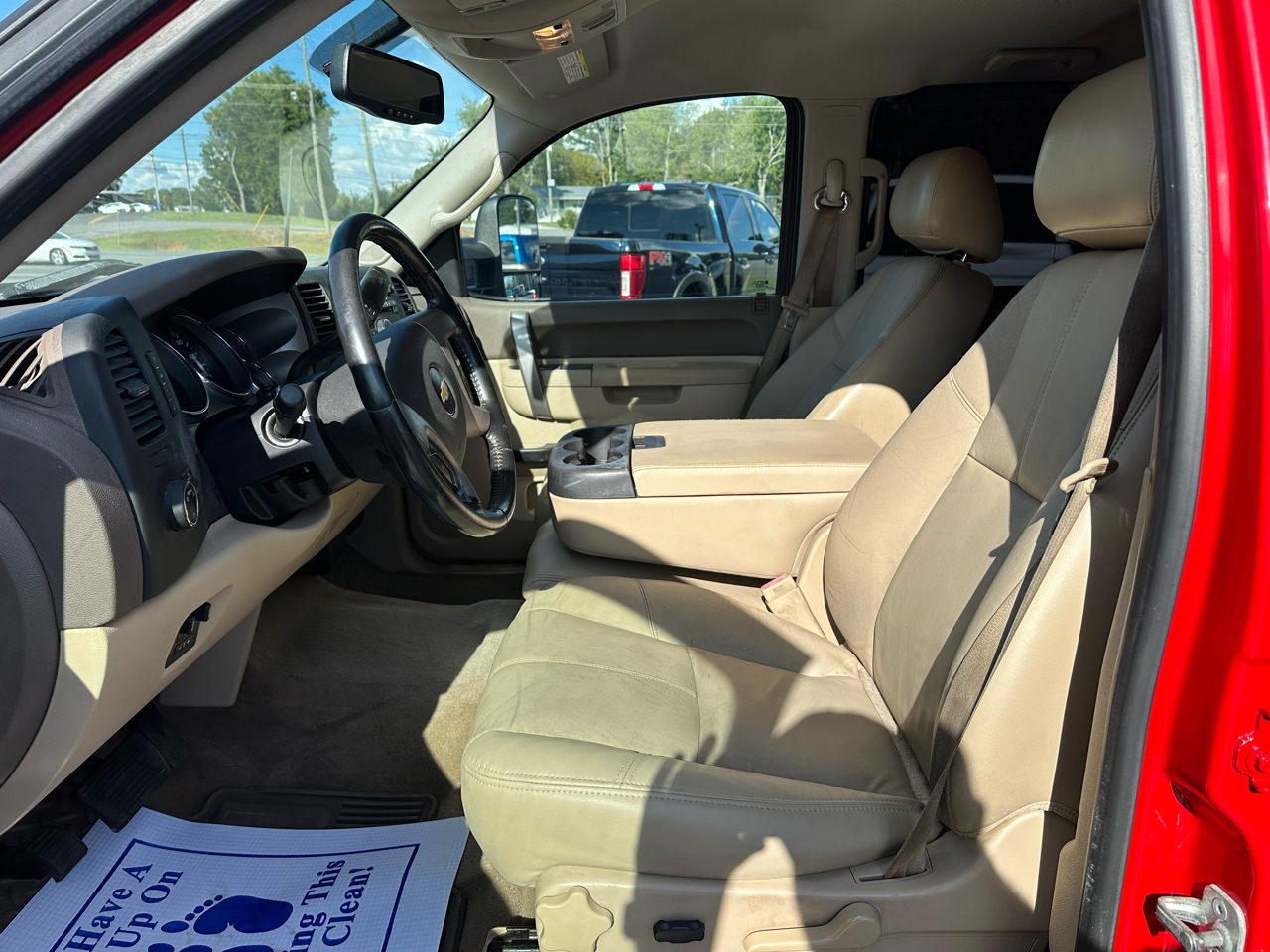 2012 Chevrolet Silverado 2500HD LT photo 11