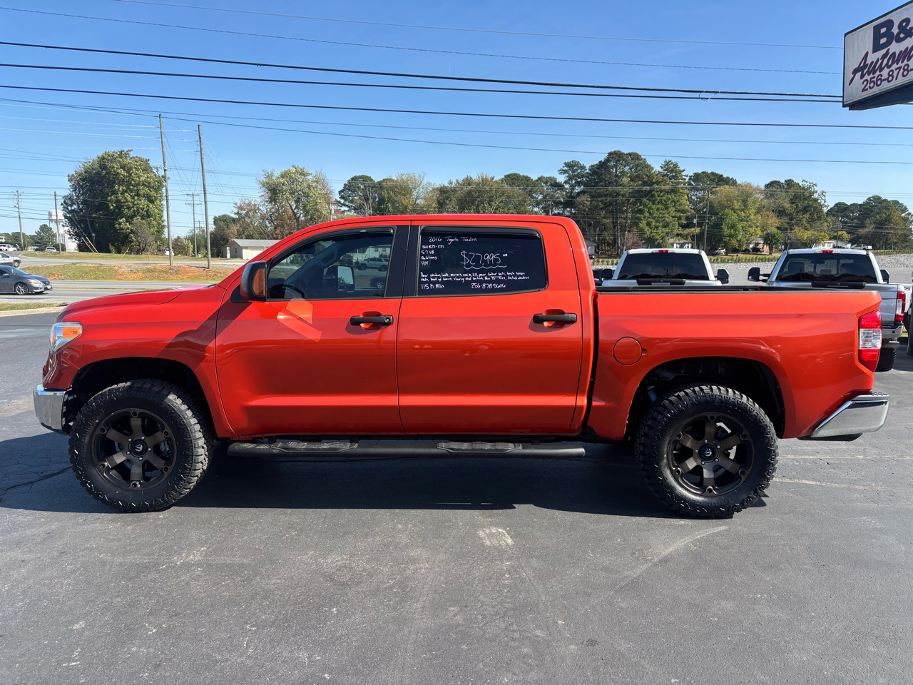 Toyota Tundra SR5 5.7L V8 FFV CrewMax 4WD 2016 Toyota Tundra SR5 5.7L V8 FFV CrewMax 4WD 2016