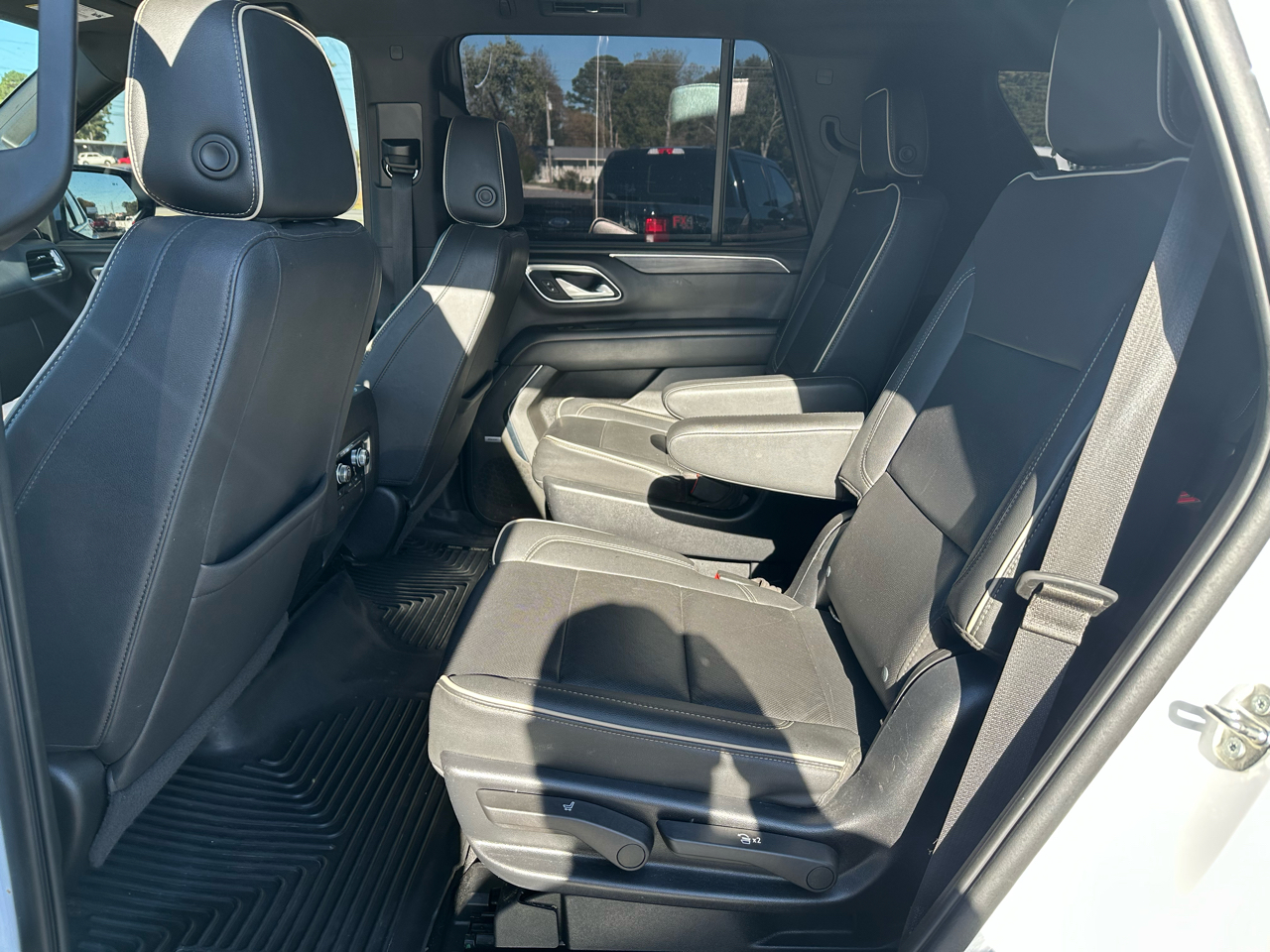 GMC Yukon SLT 4WD 2022 GMC Yukon SLT 4WD 2022