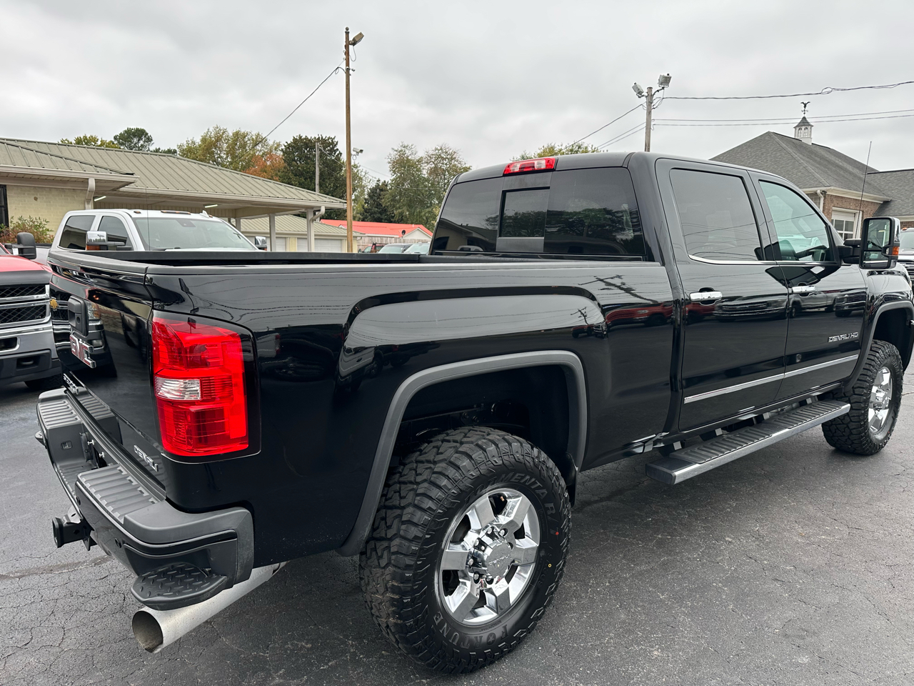GMC Sierra 2500HD 4WD Crew Cab 153.7" Denali 2019 GMC Sierra 2500HD 4WD Crew Cab 153.7" Denali 2019
