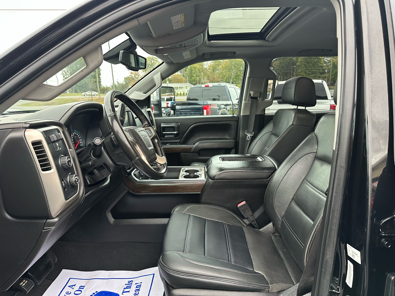 GMC Sierra 2500HD 4WD Crew Cab 153.7" Denali 2019 GMC Sierra 2500HD 4WD Crew Cab 153.7" Denali 2019