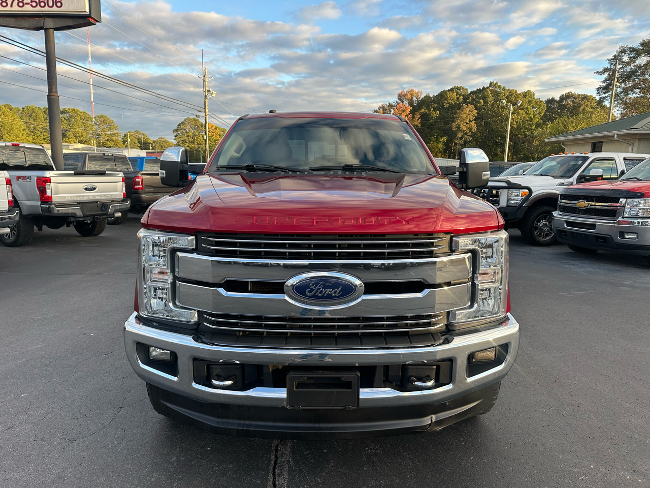 Ford Super Duty F-250 SRW Lariat 4WD Crew Cab 8' Box 2018 Ford Super Duty F-250 SRW Lariat 4WD Crew Cab 8' Box 2018
