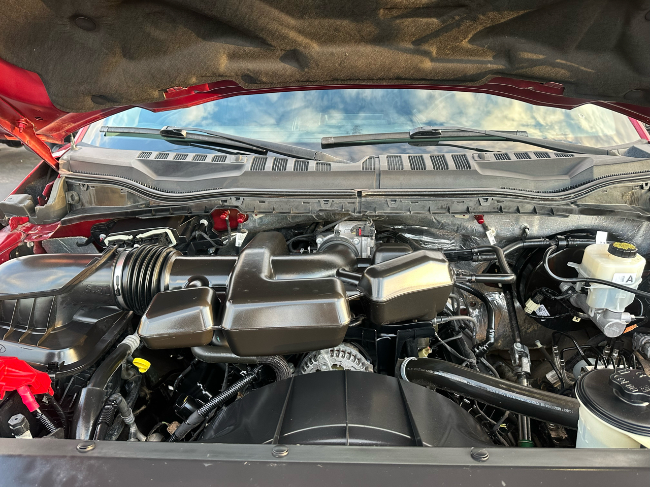 Ford Super Duty F-250 SRW Lariat 4WD Crew Cab 8' Box 2018 Ford Super Duty F-250 SRW Lariat 4WD Crew Cab 8' Box 2018