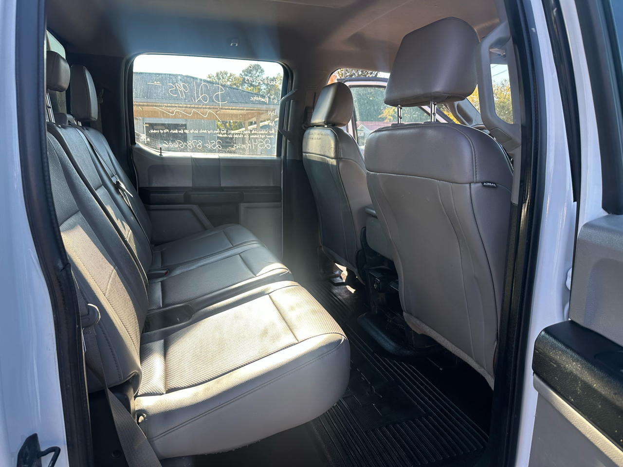 Ford Super Duty F-450 DRW XL 4WD Crew Cab 203" WB 84" CA 2018 Ford Super Duty F-450 DRW XL 4WD Crew Cab 203" WB 84" CA 2018