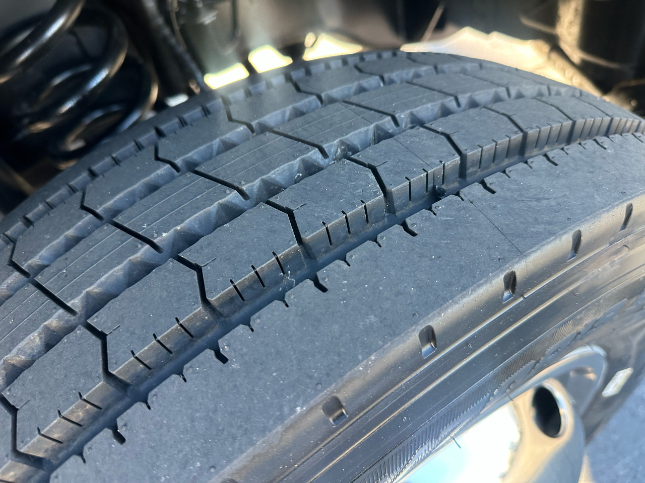 Ford Super Duty F-450 DRW XL 4WD Crew Cab 203" WB 84" CA 2018 Ford Super Duty F-450 DRW XL 4WD Crew Cab 203" WB 84" CA 2018