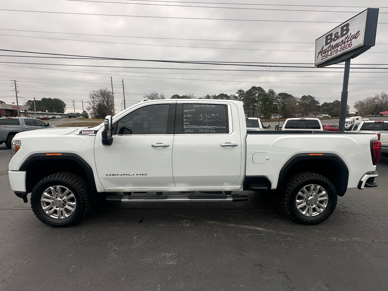 GMC Sierra 2500HD 4WD Crew Cab 159" Denali 2020