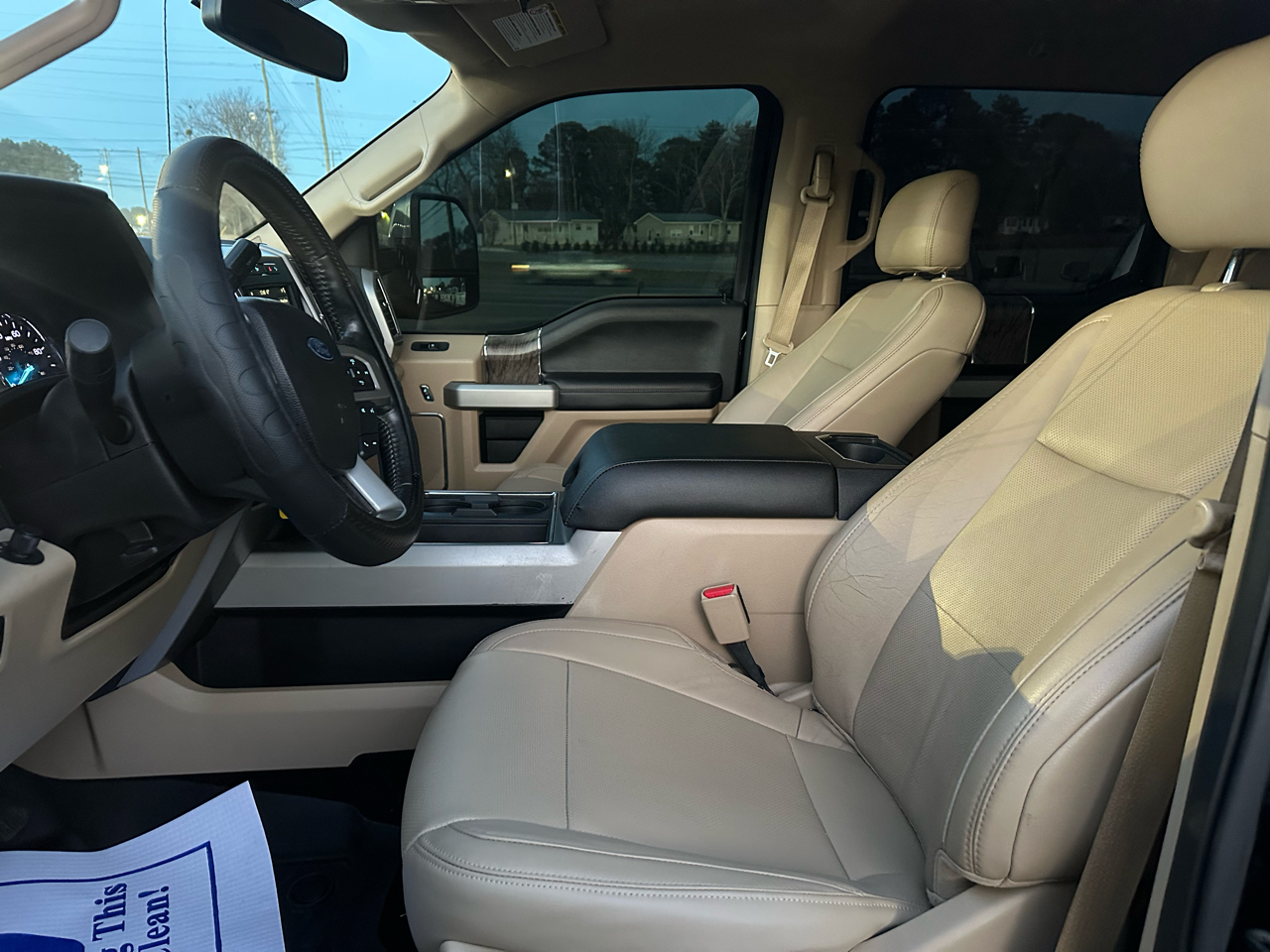 Ford Super Duty F-250 SRW Lariat 4WD Crew Cab 6.75' Box 2017