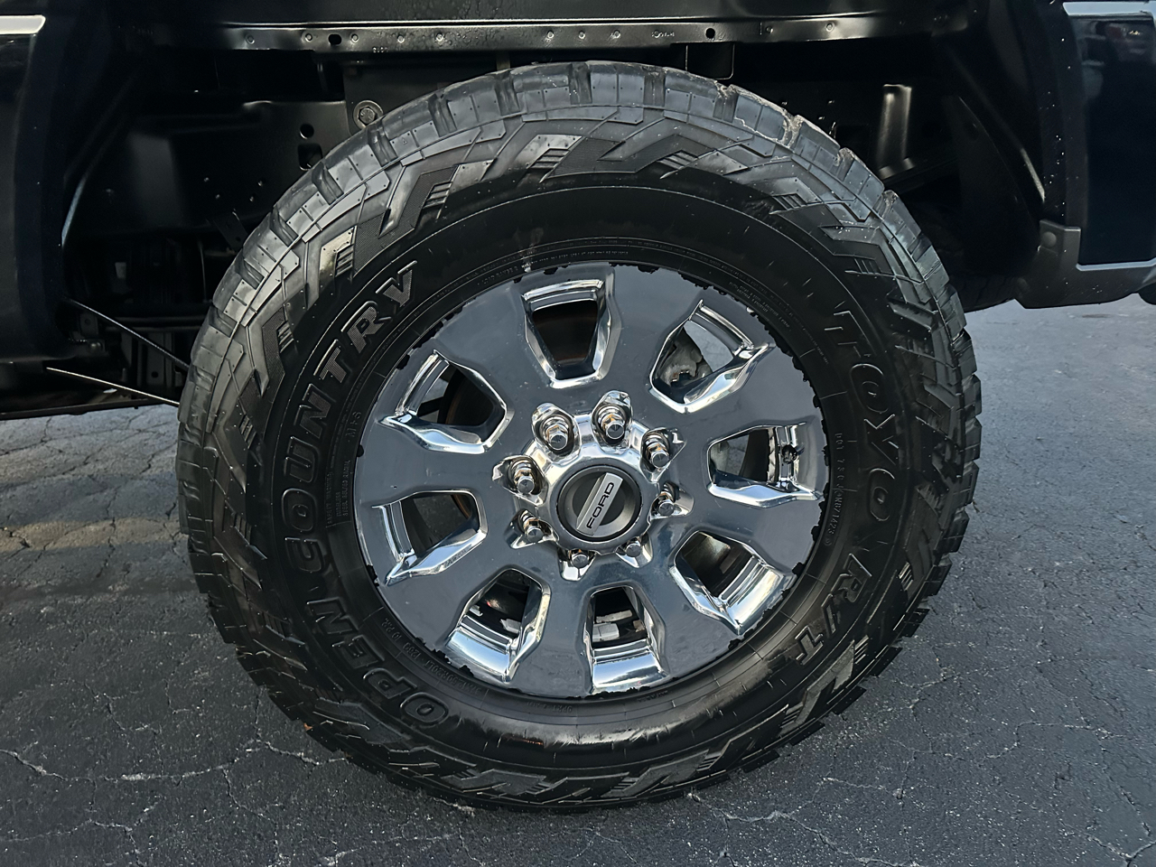 Ford Super Duty F-250 SRW Lariat 4WD Crew Cab 6.75' Box 2017