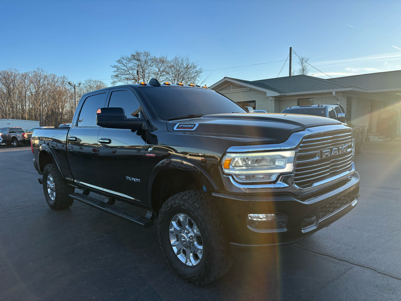 RAM 2500 Laramie 4x4 Crew Cab 6'4" Box 2021