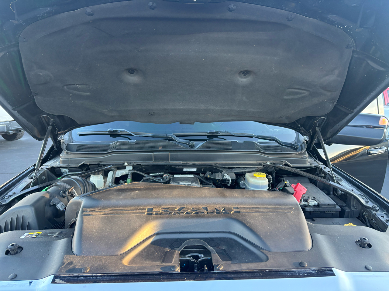 RAM 2500 Laramie 4x4 Crew Cab 6'4" Box 2021