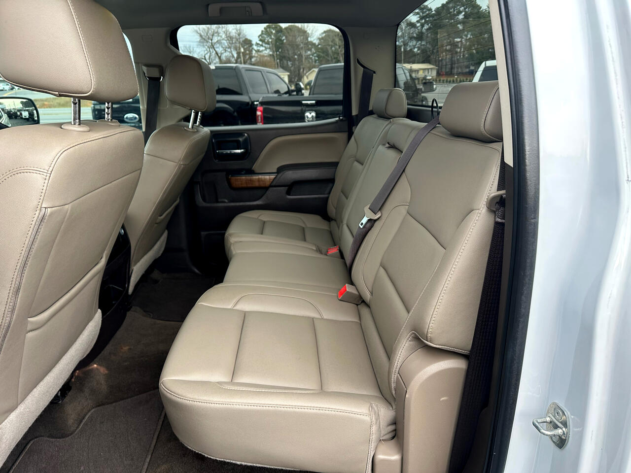 GMC Sierra 1500 4WD Crew Cab 143.5" SLT 2018