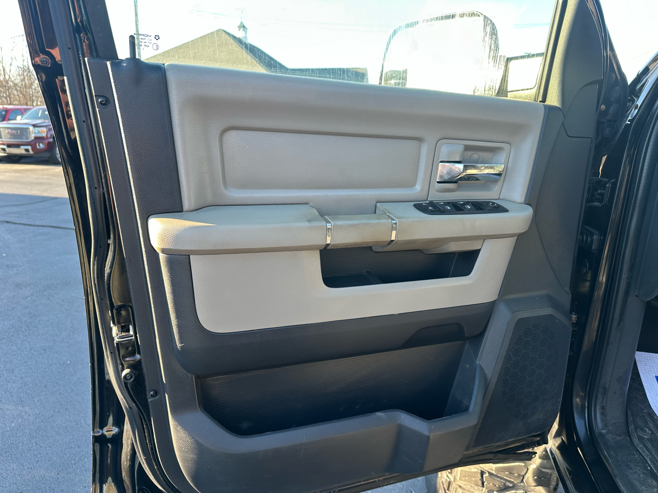 RAM 2500 4WD Crew Cab 149" SLT 2012