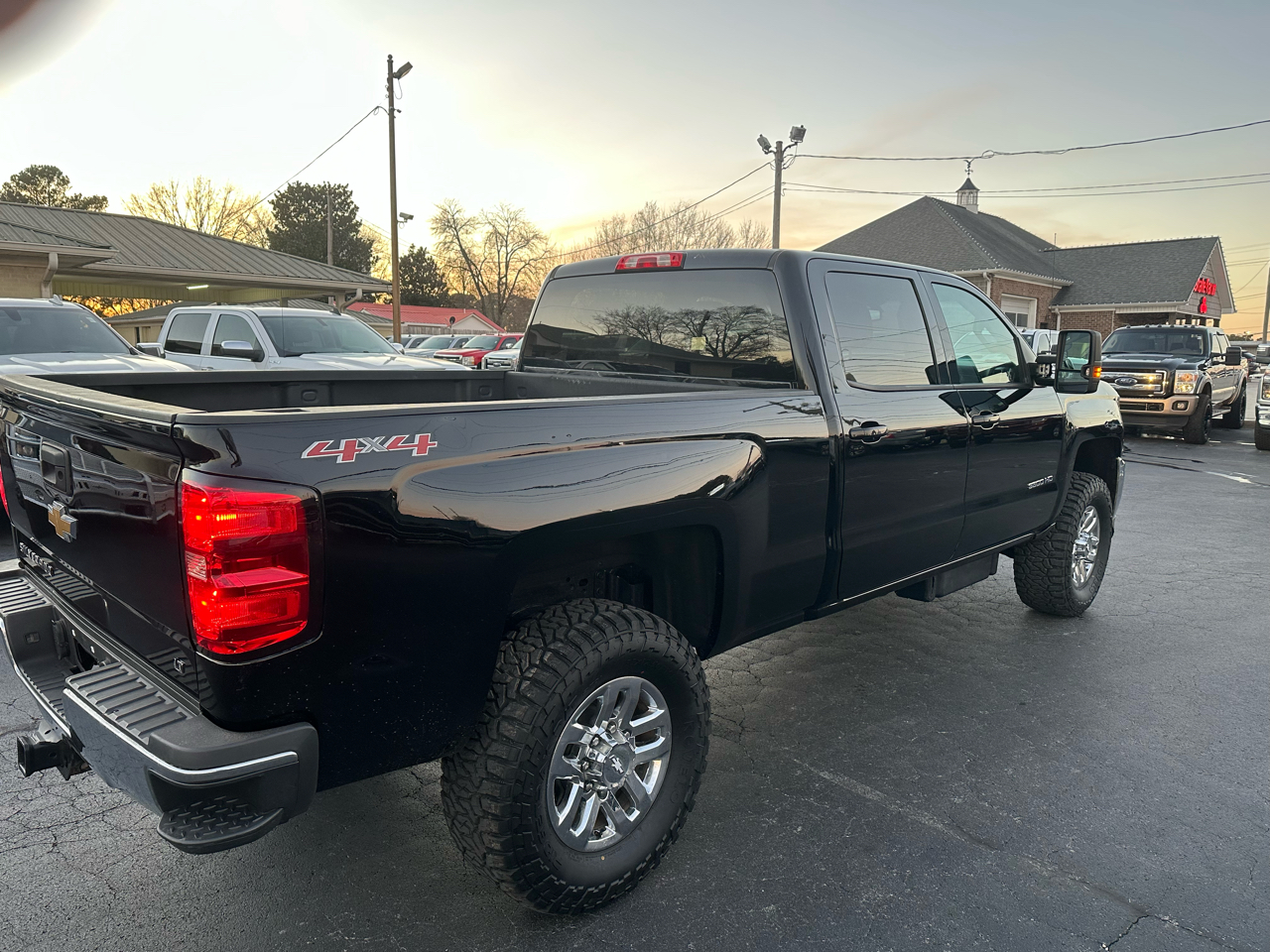 Chevrolet Silverado 3500HD 4WD Crew Cab 153.7" LT 2016