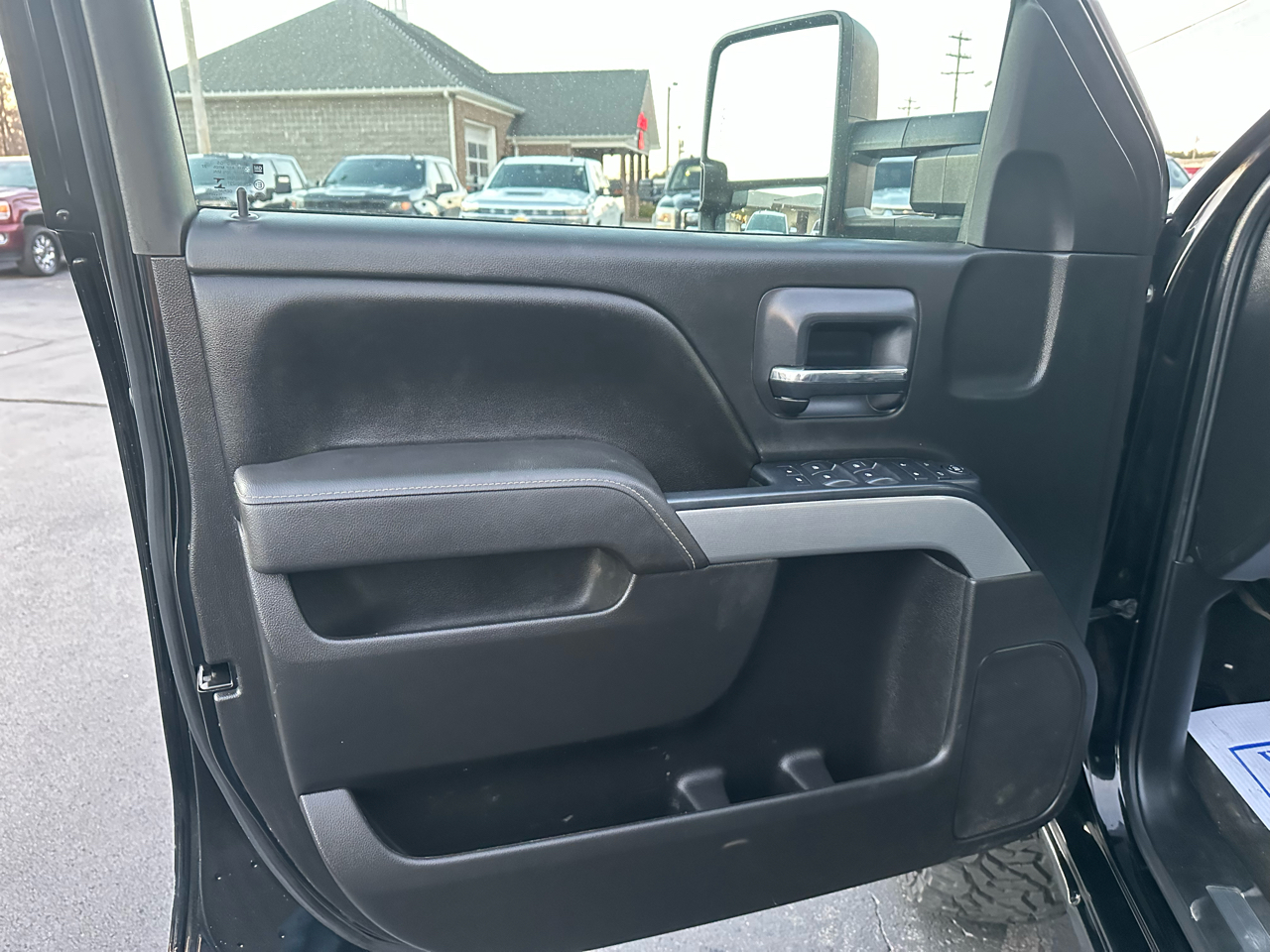 Chevrolet Silverado 3500HD 4WD Crew Cab 153.7" LT 2016