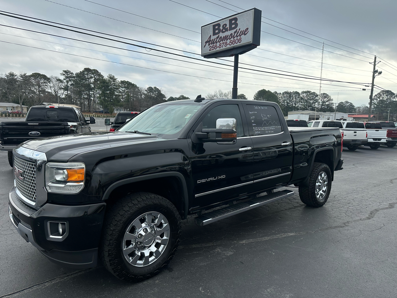 GMC Sierra 2500HD 4WD Crew Cab 153.7" Denali 2016