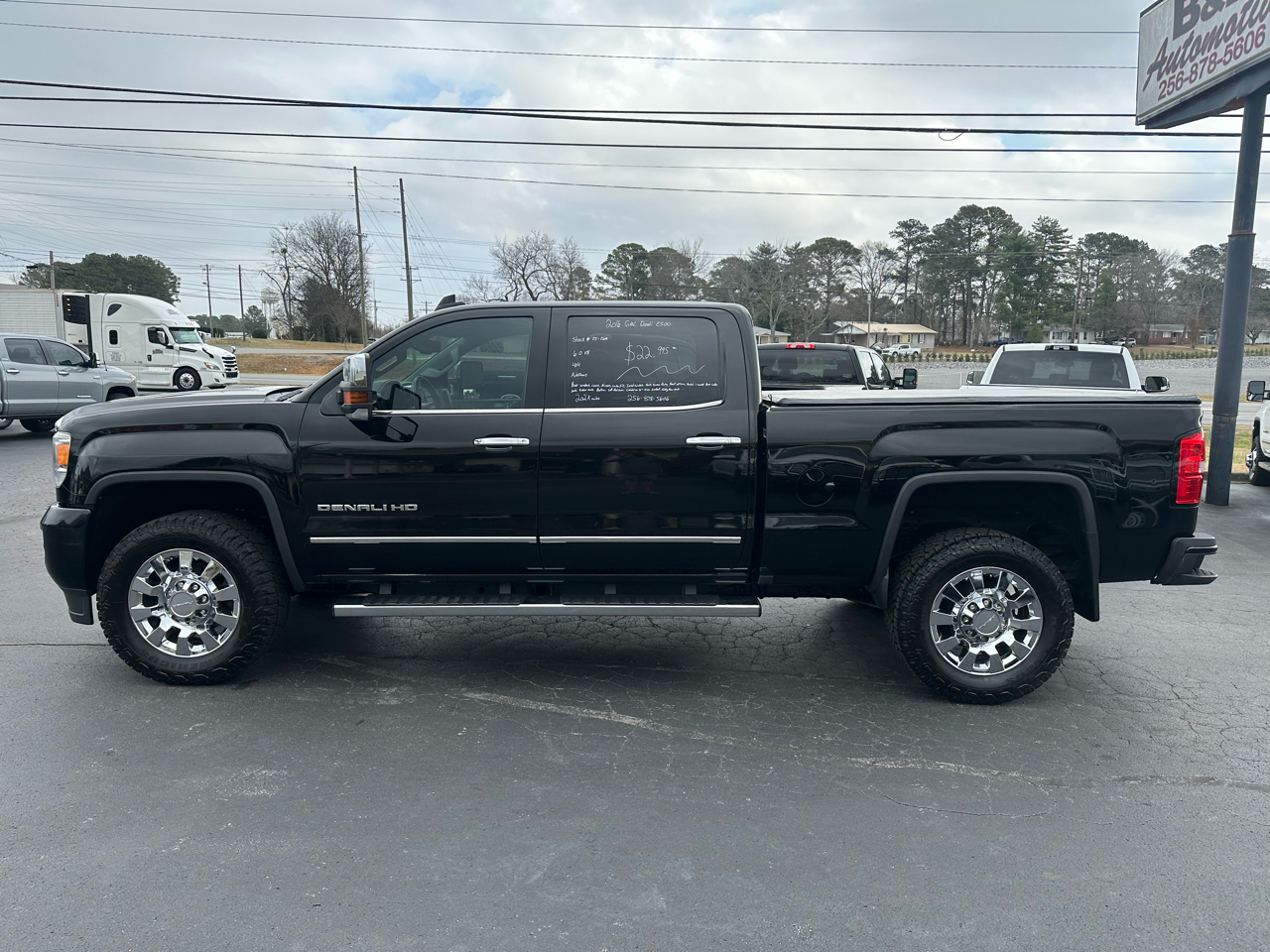 GMC Sierra 2500HD 4WD Crew Cab 153.7" Denali 2016