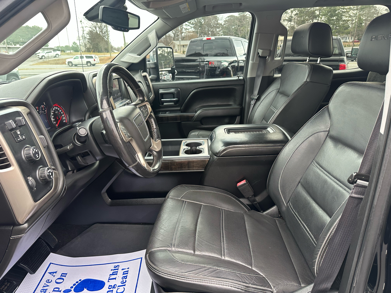 GMC Sierra 2500HD 4WD Crew Cab 153.7" Denali 2016