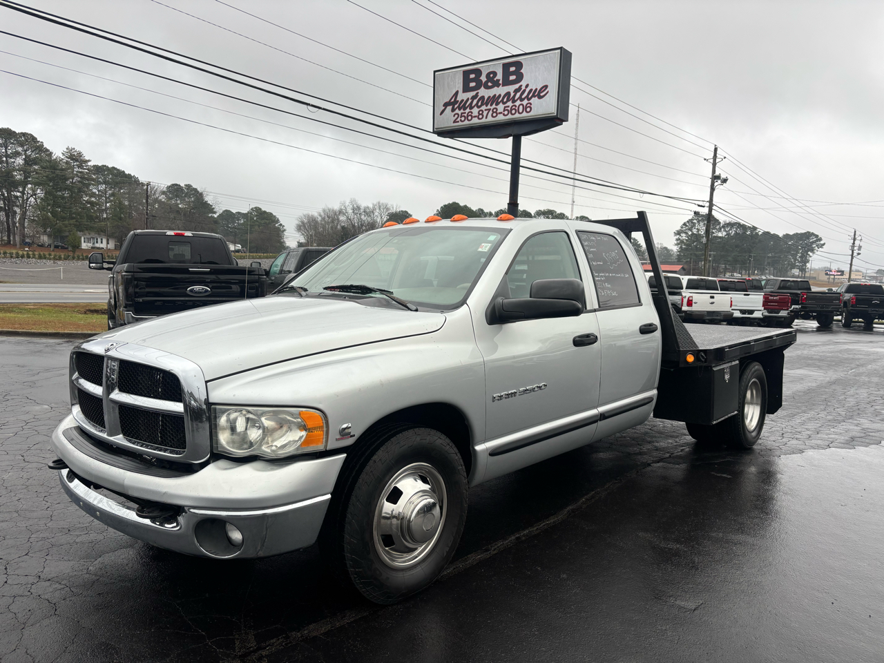 2005 Dodge Ram 3500 4dr Quad Cab 160.5" WB DRW SLT