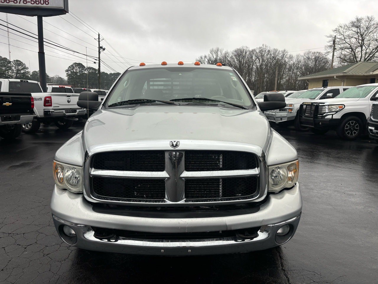 Dodge Ram 3500 4dr Quad Cab 160.5" WB DRW SLT 2005