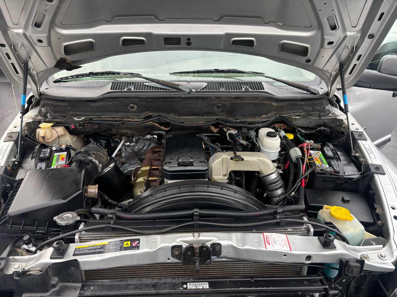 Dodge Ram 3500 4dr Quad Cab 160.5" WB DRW SLT 2005