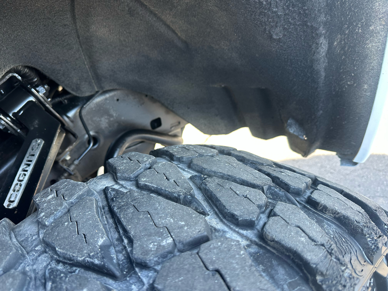 GMC Sierra 2500HD available WiFi 4WD Crew Cab 153.7" Denali 2015