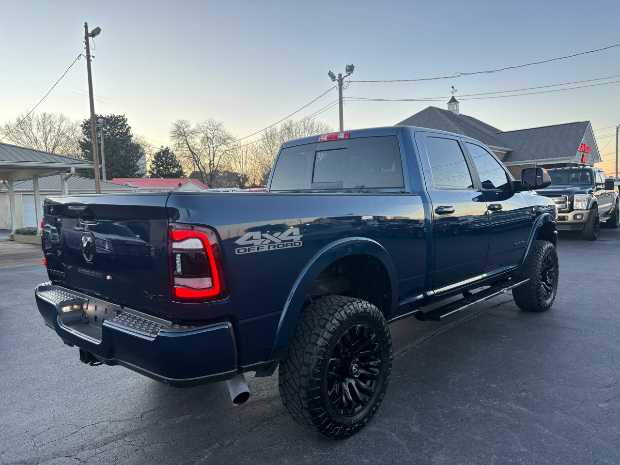 RAM 2500 Laramie 4x4 Crew Cab 6'4" Box 2021