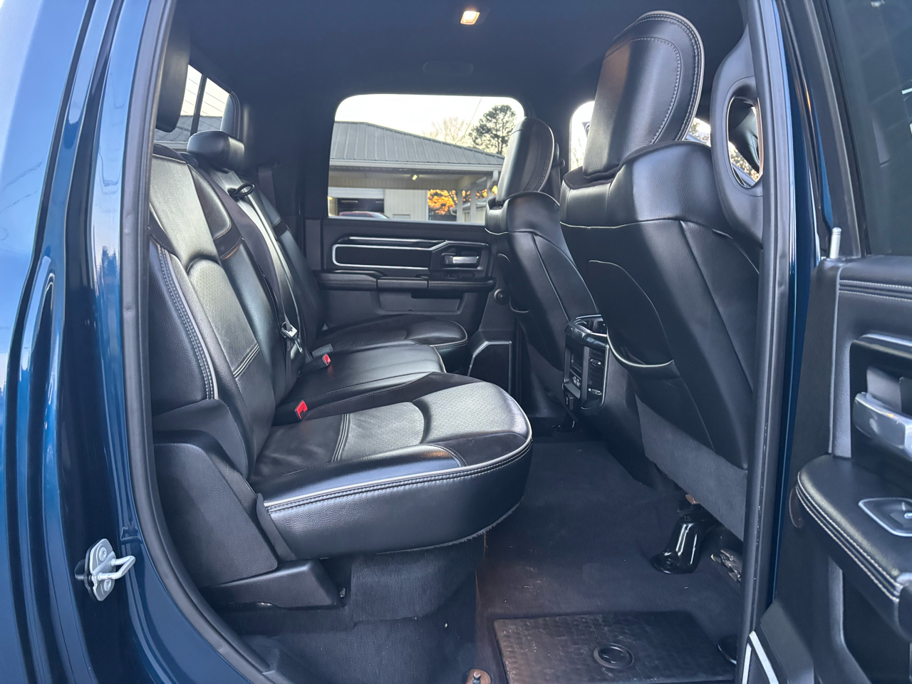 RAM 2500 Laramie 4x4 Crew Cab 6'4" Box 2021