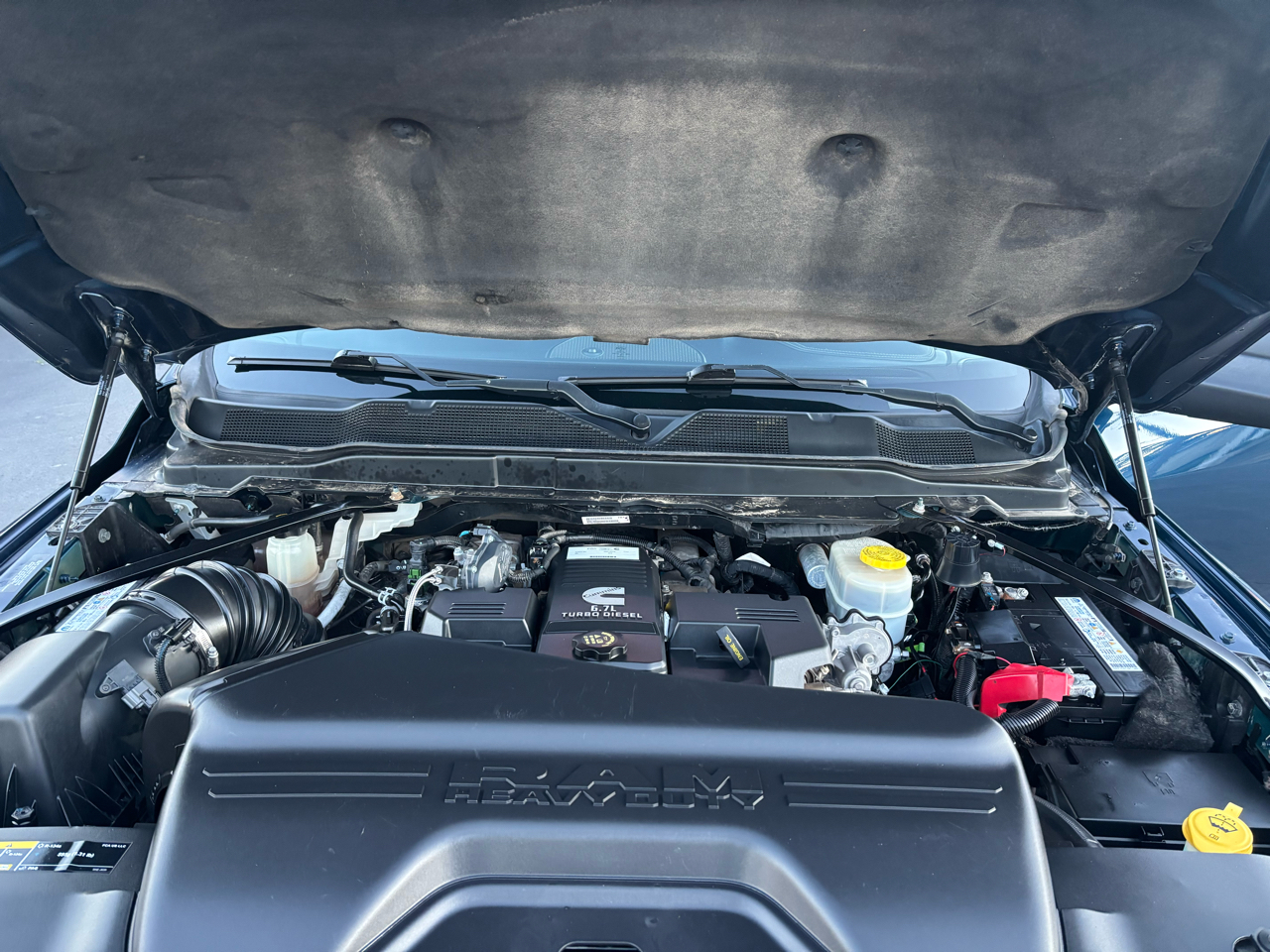 RAM 2500 Laramie 4x4 Crew Cab 6'4" Box 2021